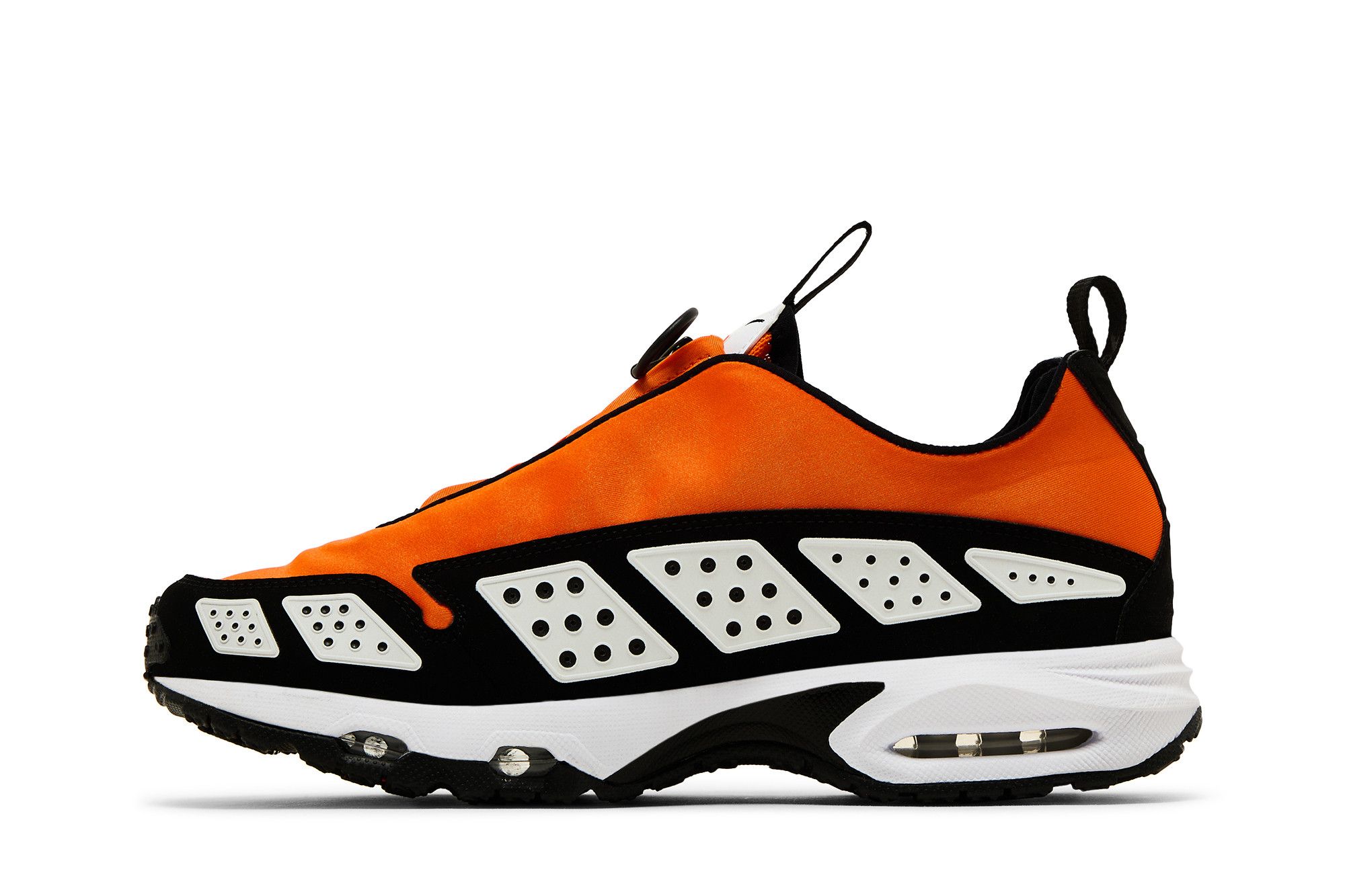 Nike FZ2068001 関税送料込 NIKE ナイキ スニーカー W AIR MAX SNDR ウィメンズ エア