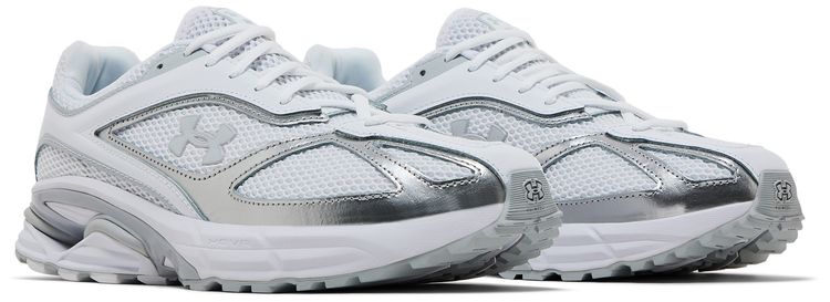 Apparition White Metallic Silver