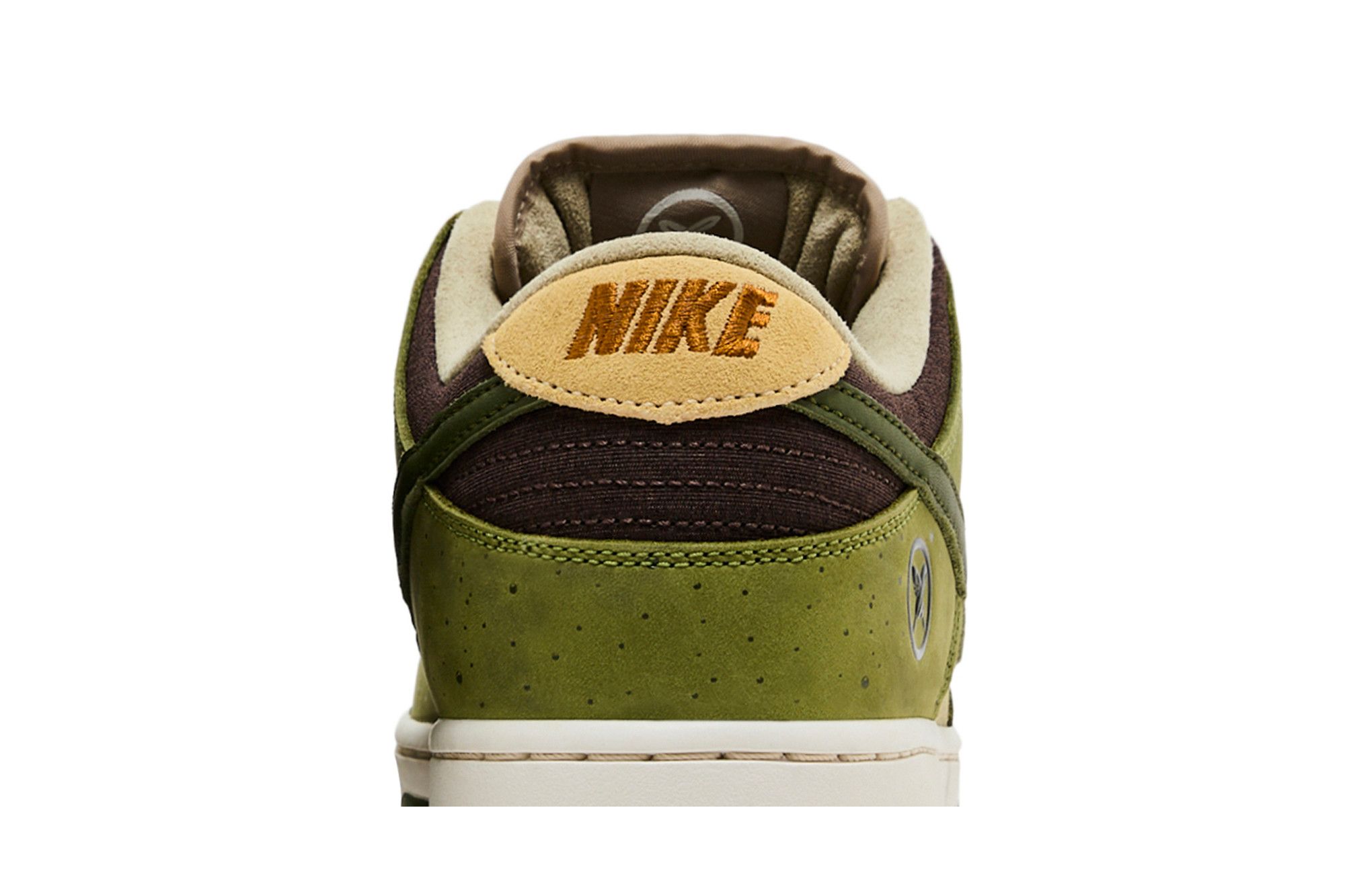 Buy Yuto Horigome x Nike Dunk Low SB 'Matcha' - HF8022 300