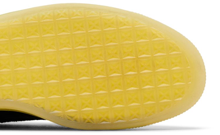 Scuderia Ferrari x Puma Suede Trippy   Black Speed Yellow