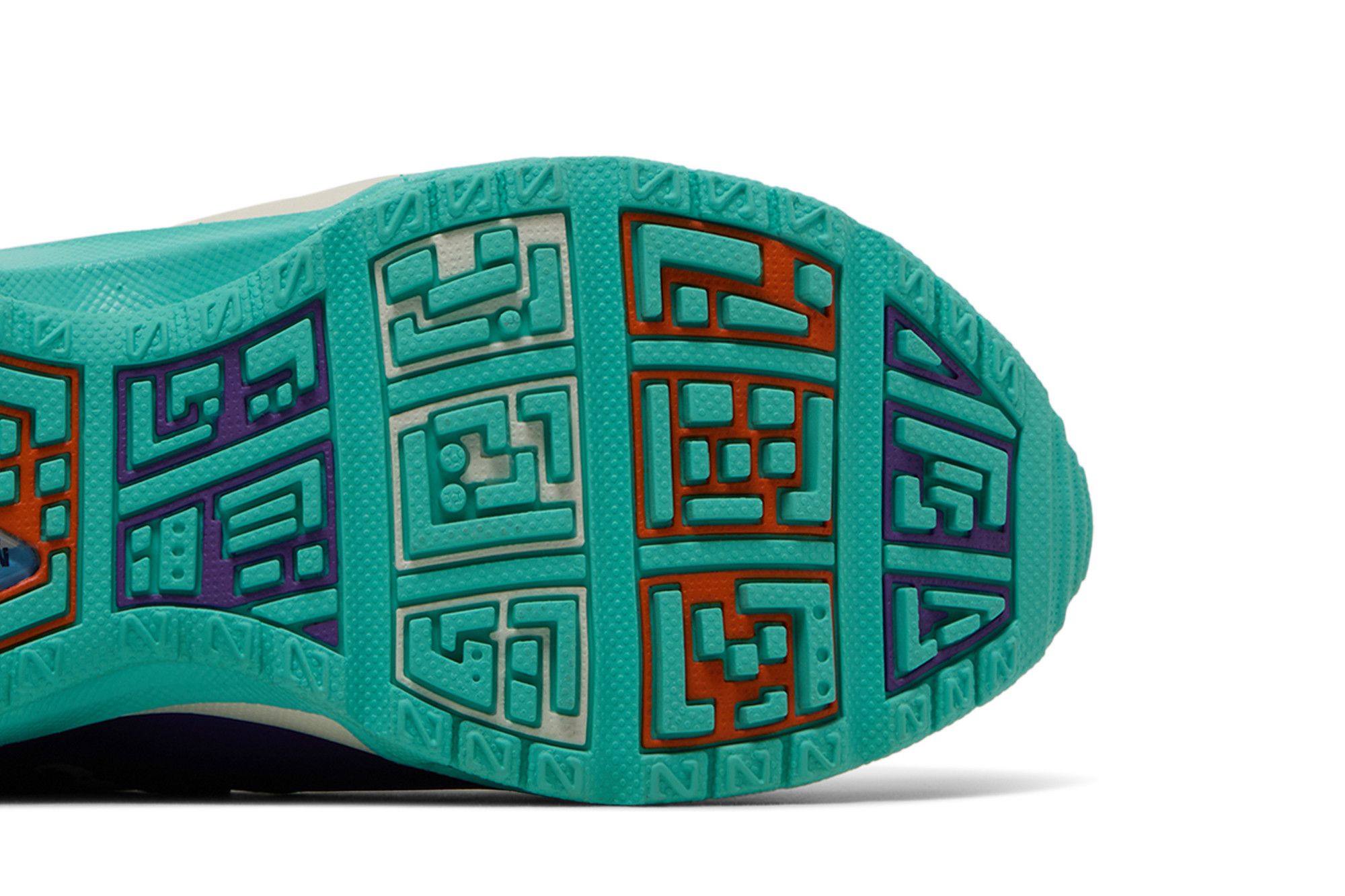 Buy Wmns Air Sunder Max 'Doernbecher 2025' - IB6068 920 | GOAT