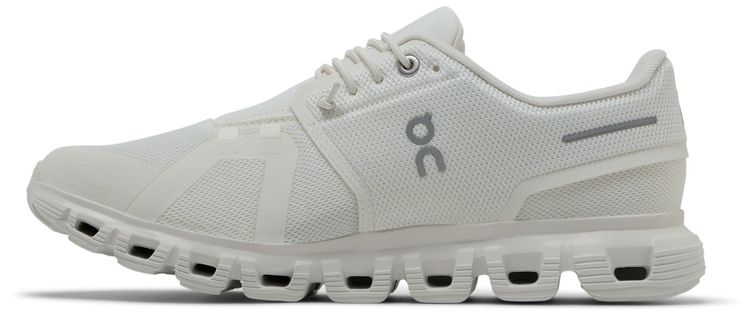 ON Wmns Cloud 6 Triple White