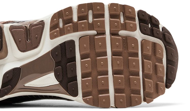 Nike Air Zoom Vomero 5 Mink Brown