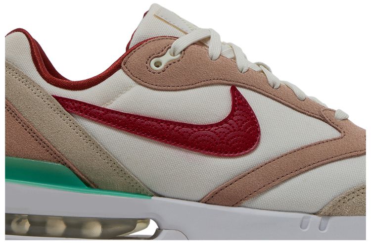 Nike Air Max Dawn Gym Red Sanddrift