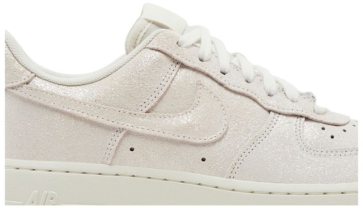 Nike Wmns Air Force 1 07 SE Sail Glittery Suede