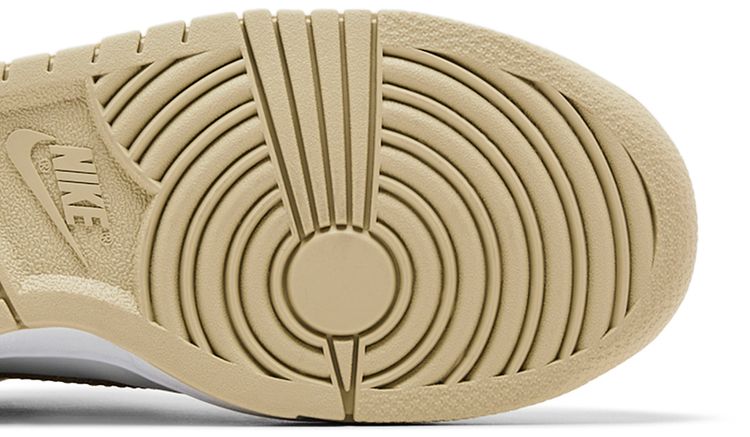 Nike Dunk Low GS Desert Khaki