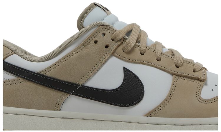 Nike Dunk Low Desert Khaki