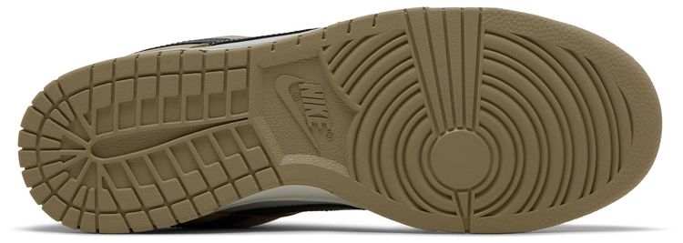 Nike Dunk Low Desert Khaki