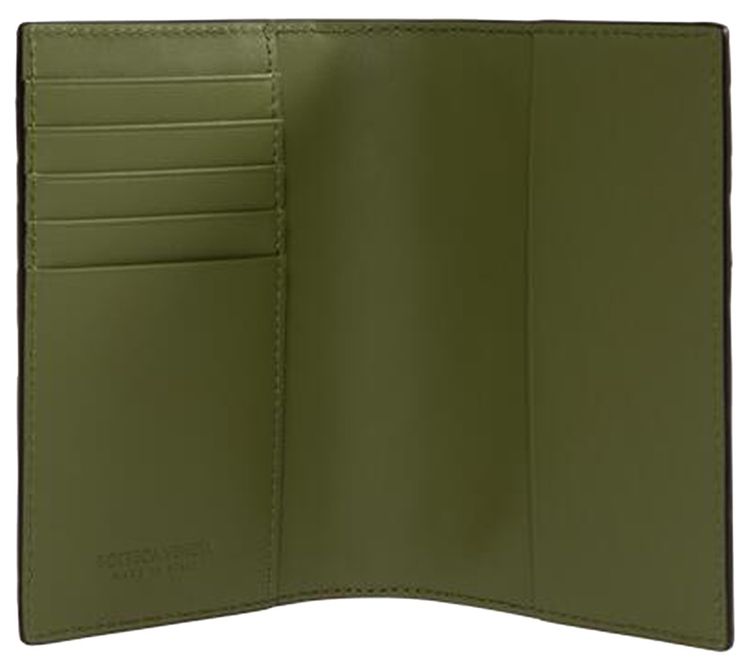 Bottega Veneta Intrecciato Passport Case FondantMatcha