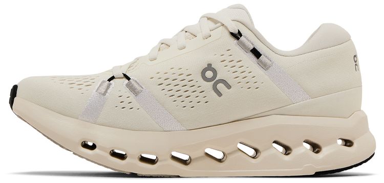 ON Wmns Cloudsurfer 2 Ivory