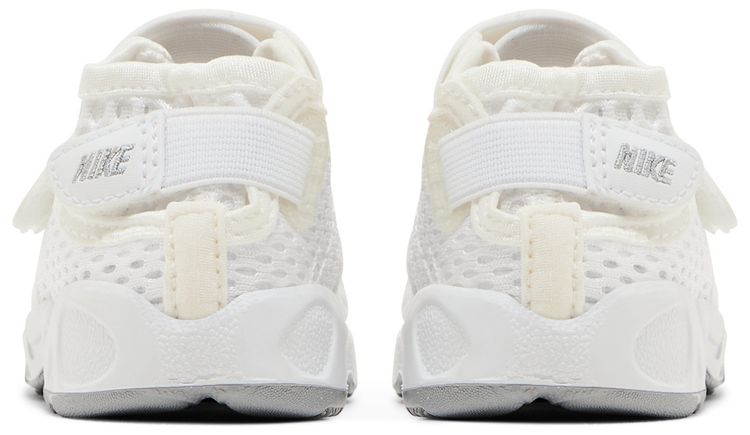 Nike Rift TD White Wolf Grey