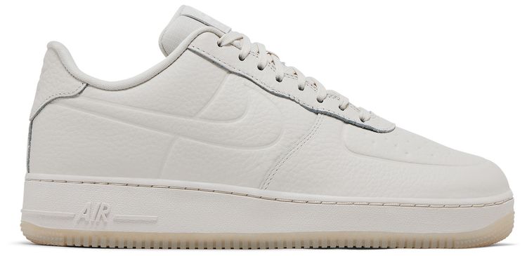 Nike Air Force 1 07 Pro Tech Phantom