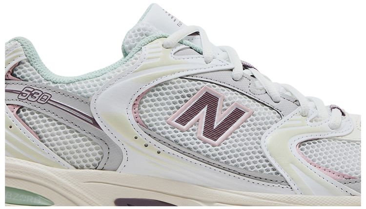 New Balance 530 Sea Salt Ice Wine