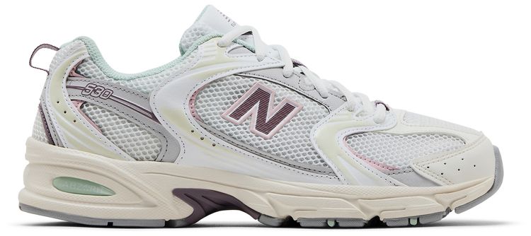 New Balance 530 Sea Salt Ice Wine