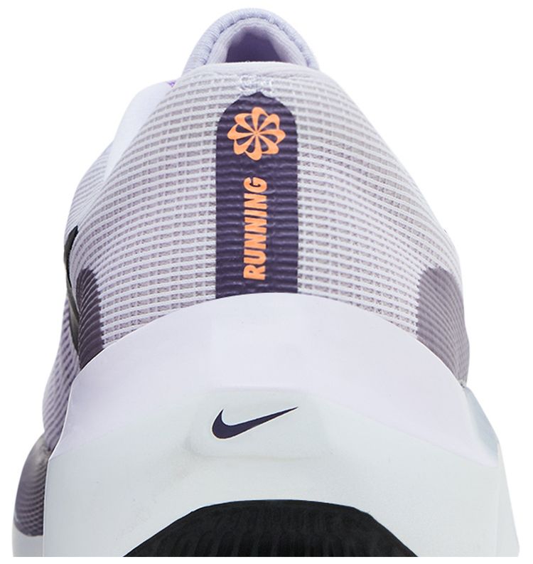 Nike Wmns Zoom Fly 5 Barely Grape