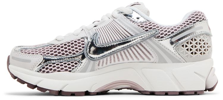 Nike Wmns Air Zoom Vomero 5 Chrome Platinum Violet