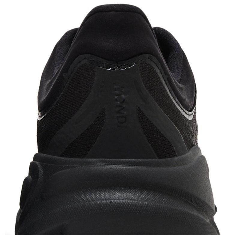 Bondi 9 Triple Black