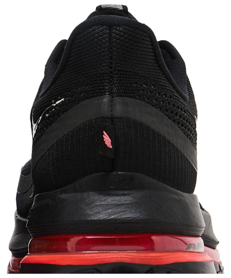 Pegasus Premium Black Bright Crimson