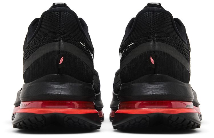 Pegasus Premium Black Bright Crimson