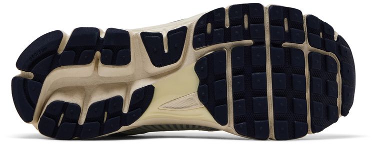 Nike Wmns Zoom Vomero 5 Blue Tint