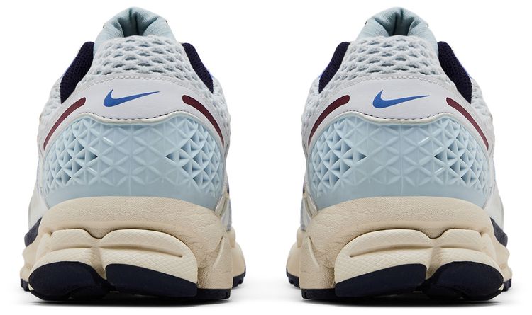 Nike Wmns Zoom Vomero 5 Blue Tint