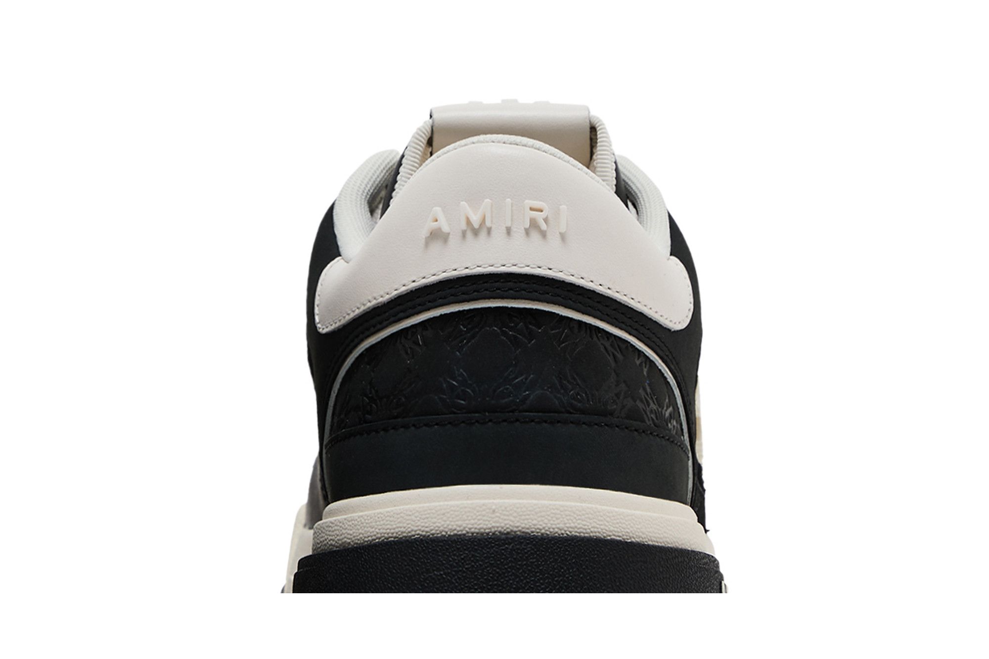 国内配送【AMIRI】Ma Quad Debossed Classic Low Sneakers Buy Amiri Classic Low 'MA Quad Debossed - Black