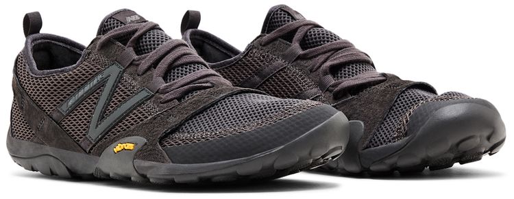 New Balance MT10 Black Castlerock