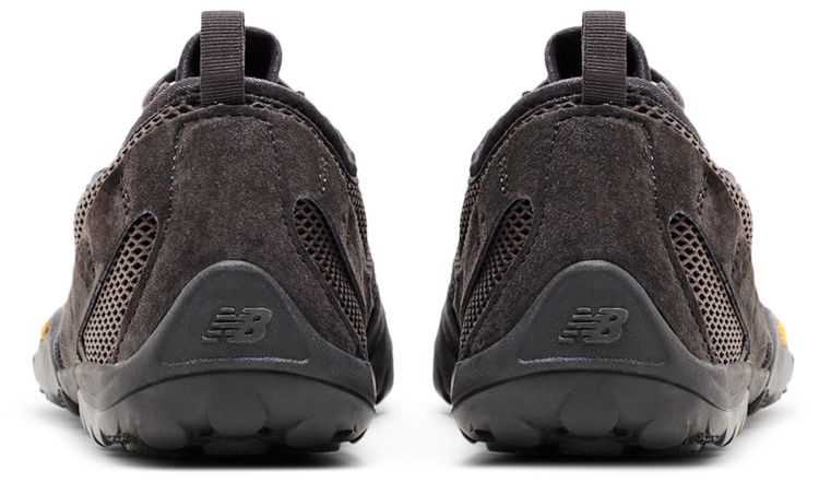 New Balance MT10 Black Castlerock