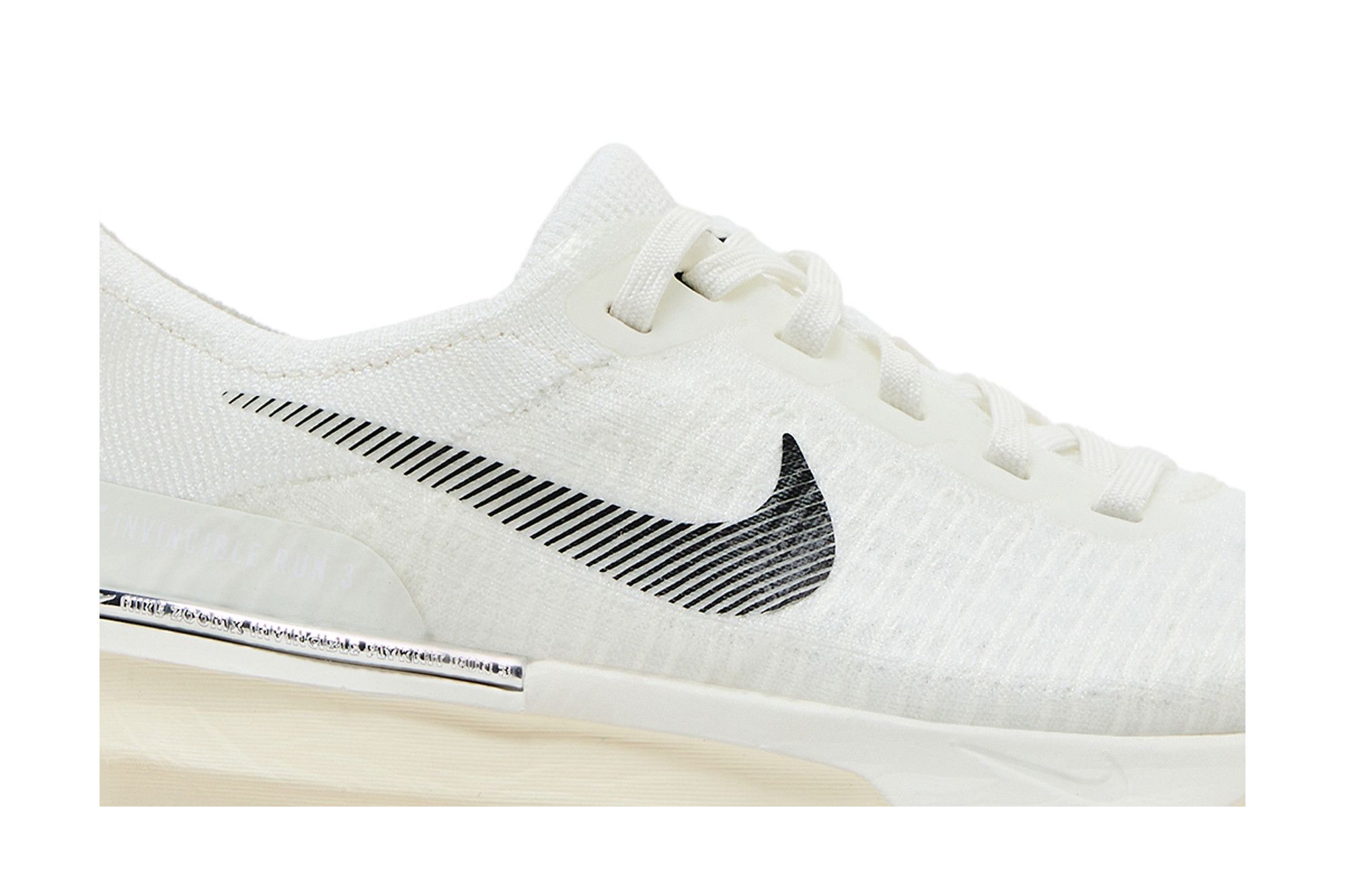 Buy Nike Wmns ZoomX Invincible 3 Extra Wide 'Summit White Black
