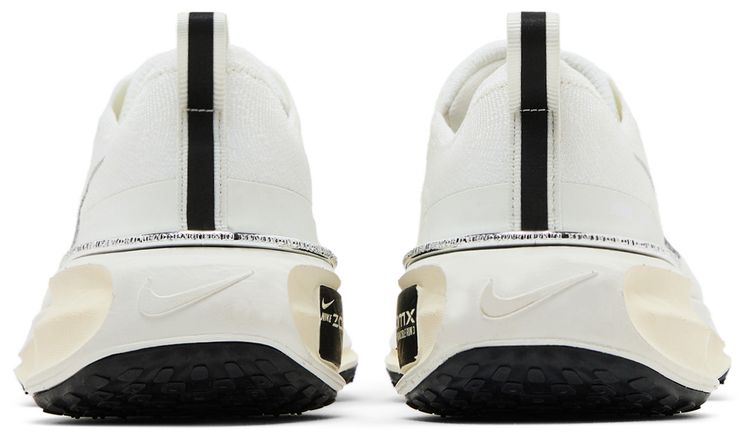 Nike Wmns ZoomX Invincible 3 Extra Wide Summit White Black