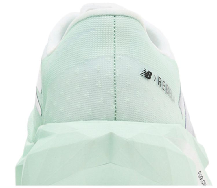 New Balance Wmns FuelCell Rebel v4 Clay Ash