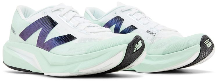 New Balance Wmns FuelCell Rebel v4 Clay Ash