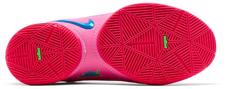 LeBron 22 EP I Promise