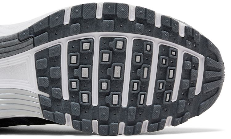 Nike P 6000 Metallic Cool Grey