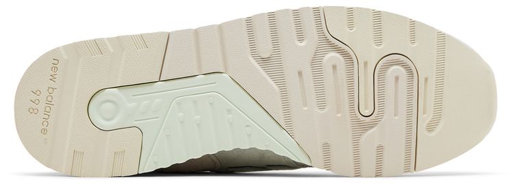 Ronnie Fieg x New Balance 9975 Made in USA Easter Pack Marshmallow Angora