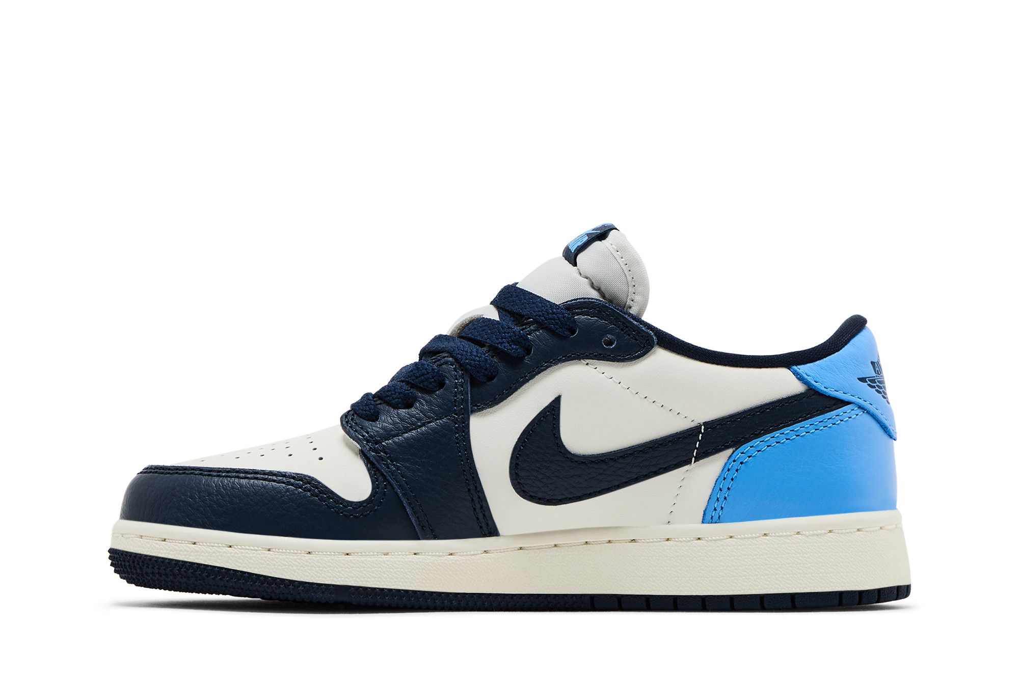 Buy Air Jordan 1 Retro Low OG GS 'Obsidian UNC' - CZ0858 400 | GOAT