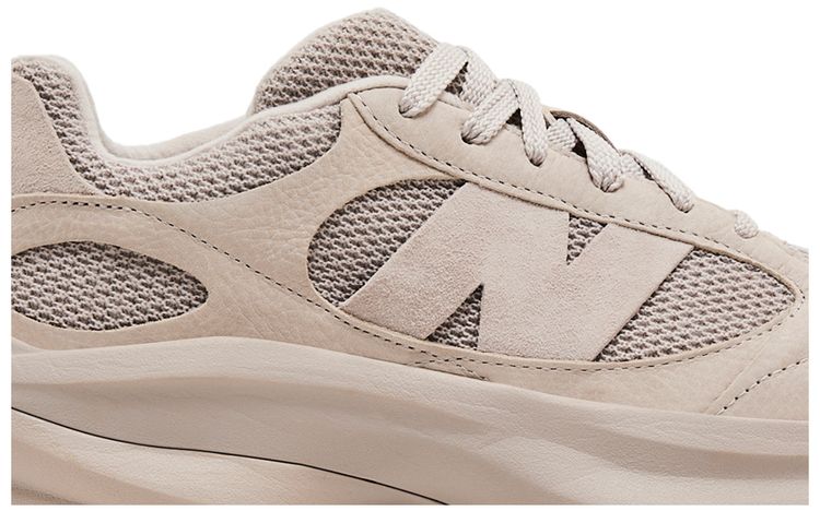 WRPD Runner Moonrock Light Mushroom