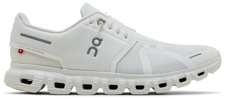 Cloud 6 Triple White