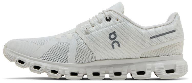 Cloud 6 Triple White