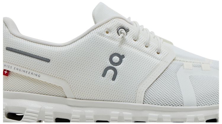 Cloud 6 Triple White