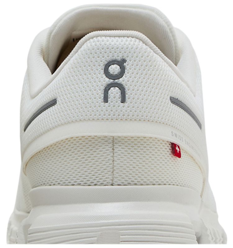 Cloud 6 Triple White