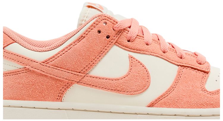 Nike Wmns Dunk Low Next Nature Apricot Agate