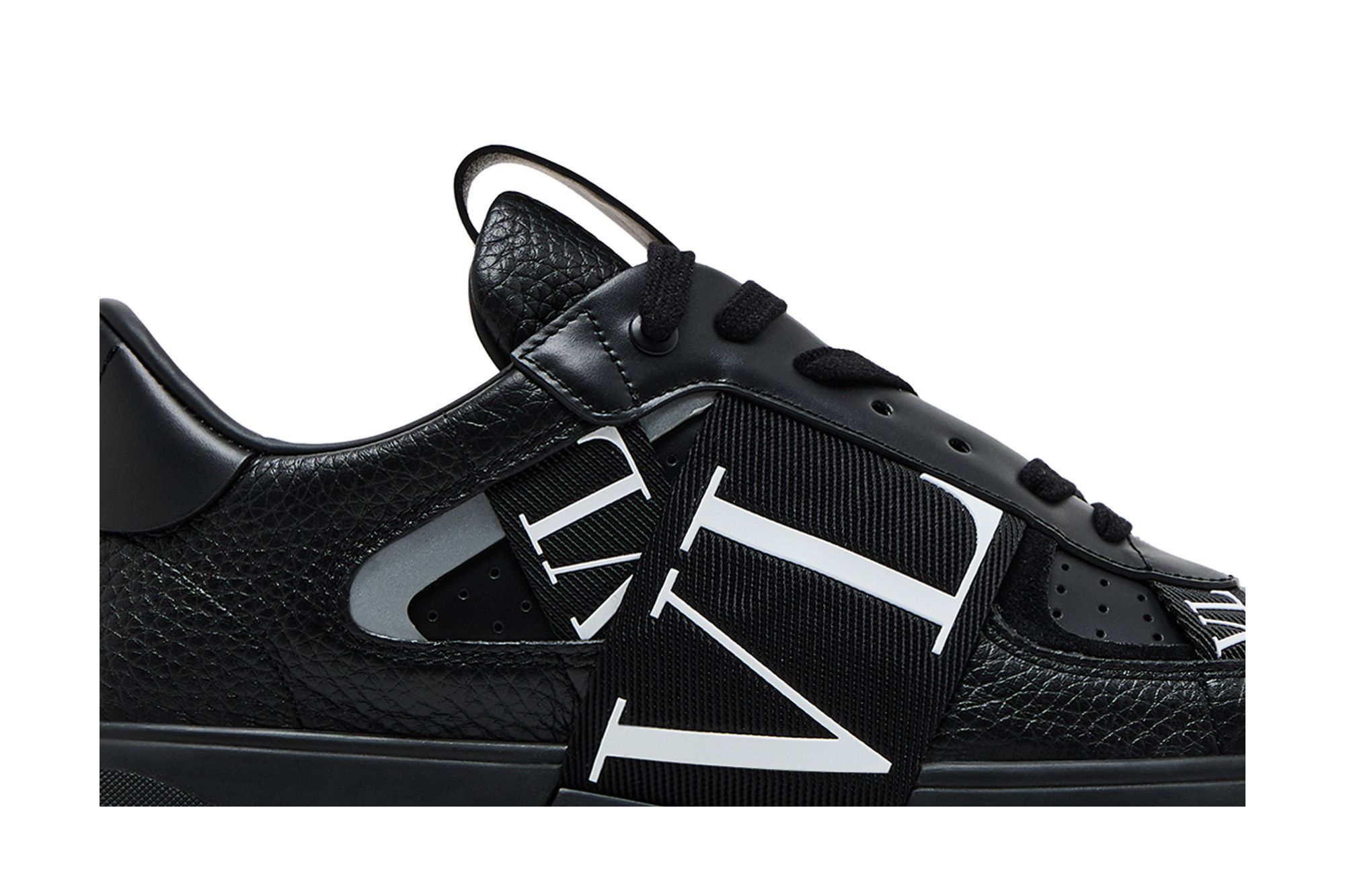 Buy Valentino VL7N Low 'Black' 2022 - 2Y2S0C58 WRQ 0NO | GOAT DE