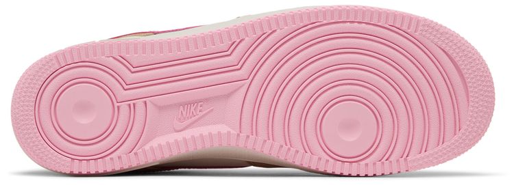 Nike Air Force 1 07 LV8 Hemp Pink