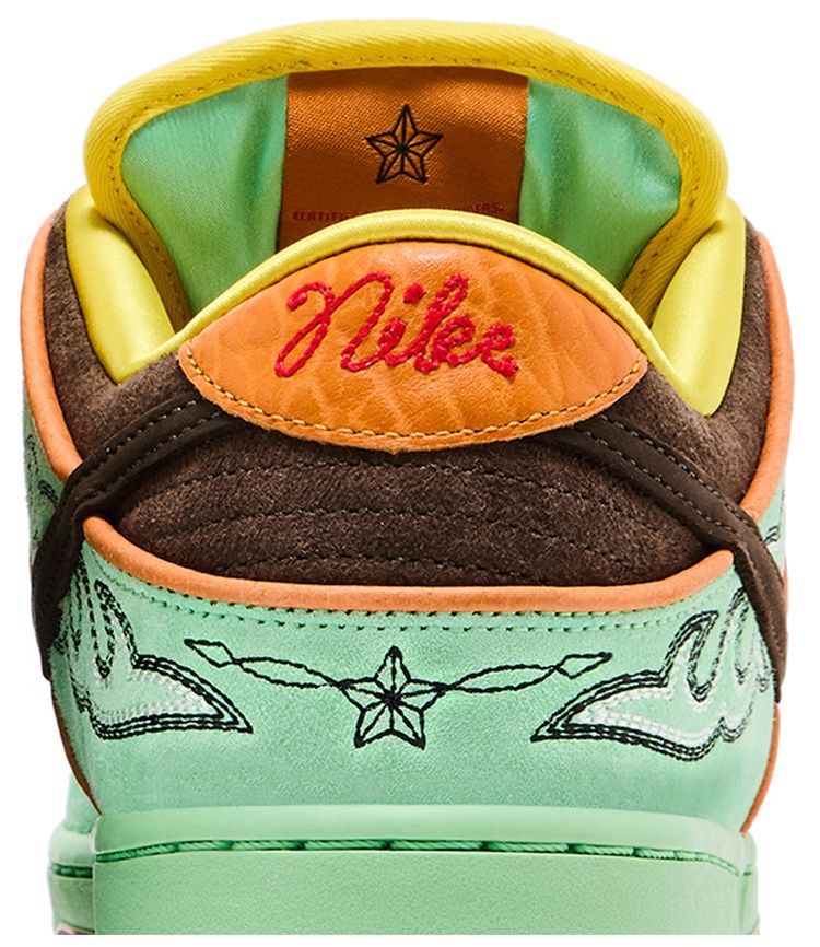 Dunk Low SB Rodeo