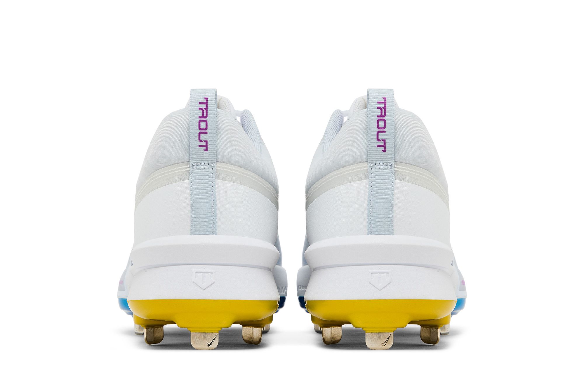 Buy Force Trout 9 Pro 'Rainbow' - FB2907 106 | GOAT