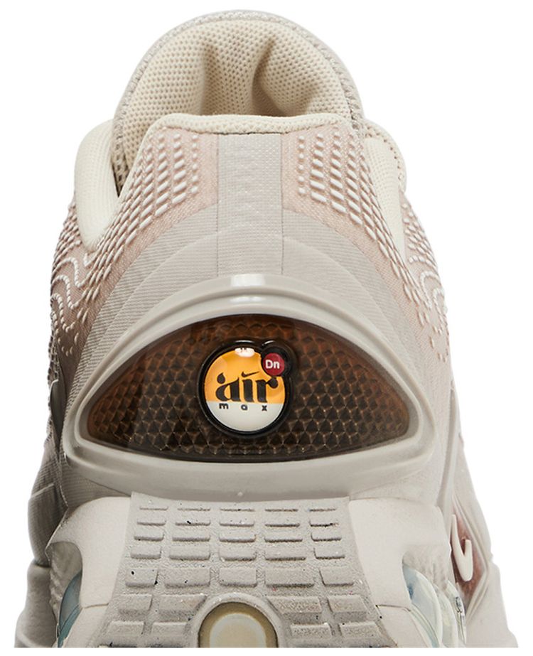 Nike Wmns Air Max DN Light Orewood Brown