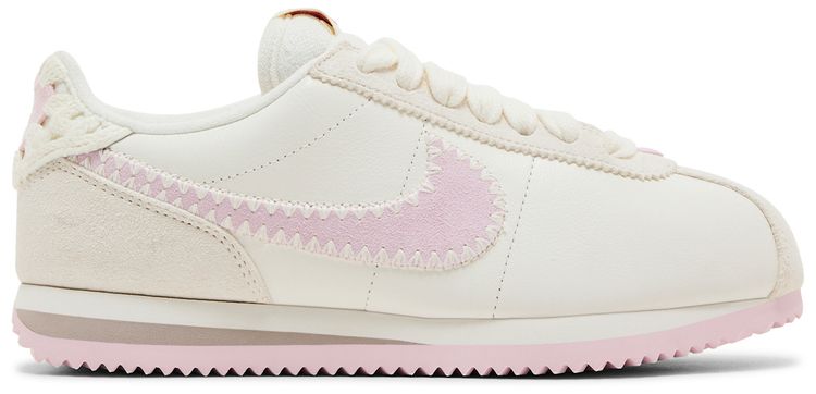 Wmns Cortez Valentines Day 2025