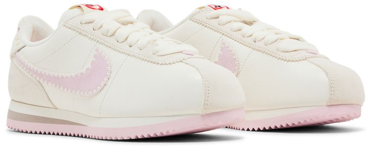 Wmns Cortez Valentines Day 2025