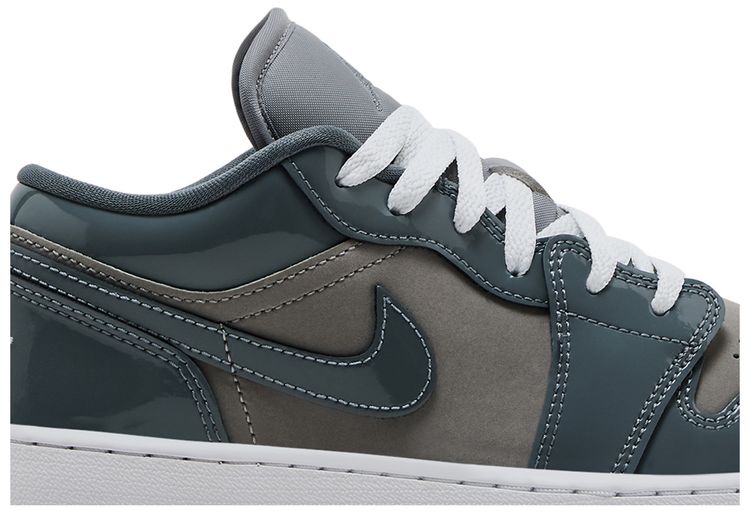Air Jordan 1 Low GS Patent Cool Grey